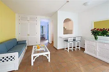 Adonis Castalia-brezos أذيخي